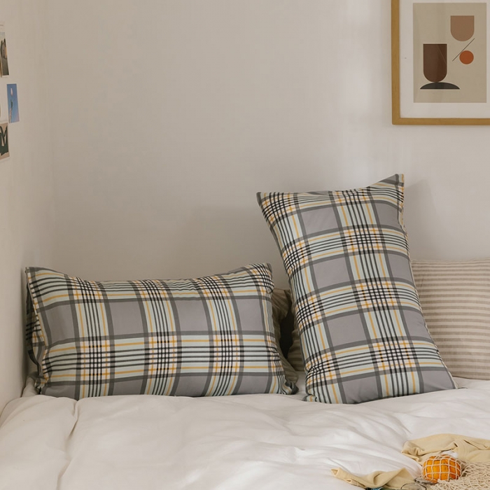 91家纺网 家纺一手货源 找家纺 艾沁 2020新款13372全棉枕套48*74cm 灰条格