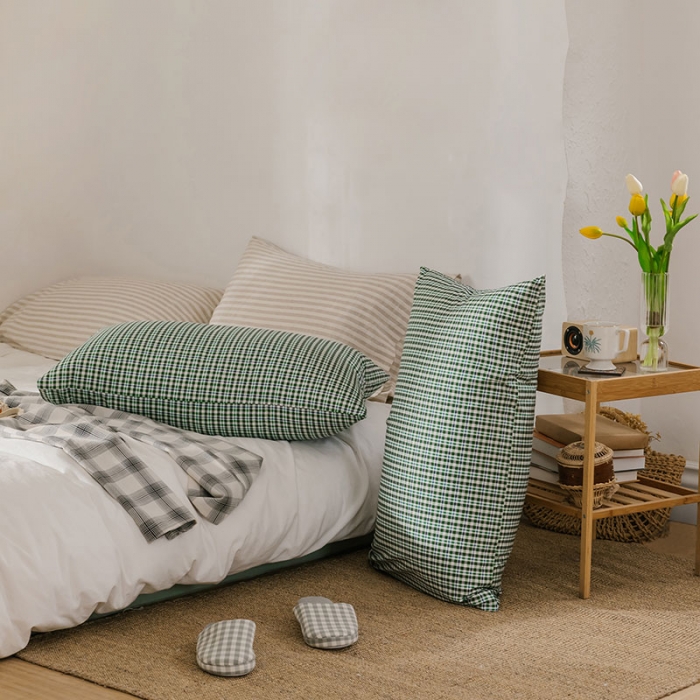 91家纺网 家纺一手货源 找家纺 艾沁 2020新款13372全棉枕套48*74cm 绿条格