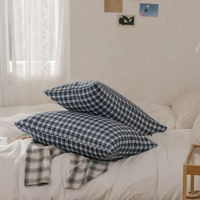 91家纺网 家纺一手货源 找家纺 艾沁 2020新款13372全棉枕套48*74cm 海军蓝条