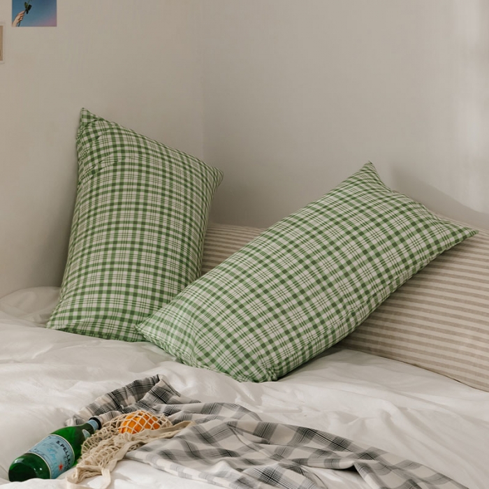 91家纺网 家纺一手货源 找家纺 艾沁 2020新款13372全棉枕套48*74cm 绿白条格