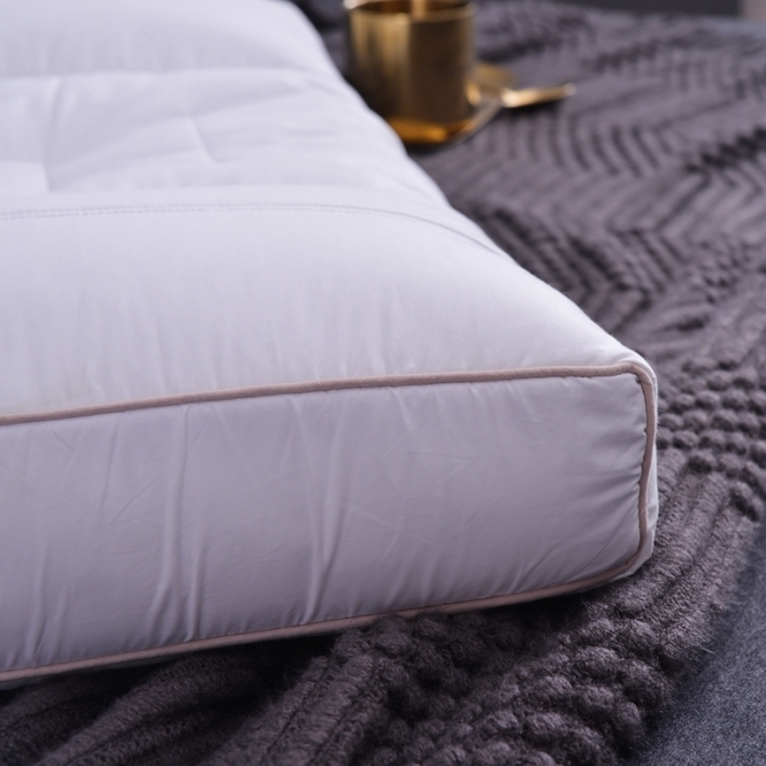 91家纺网 家纺一手货源 找家纺 星芯合家纺 2024新款三区软管定型枕48*74