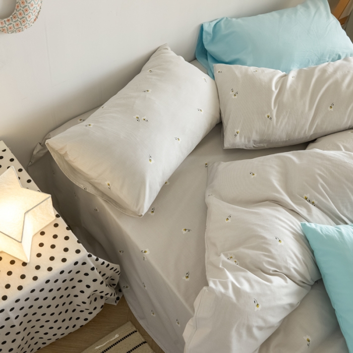 91家纺网 家纺一手货源 找家纺 怡家居 2020新款全棉小碎花田园风四件套 安夏