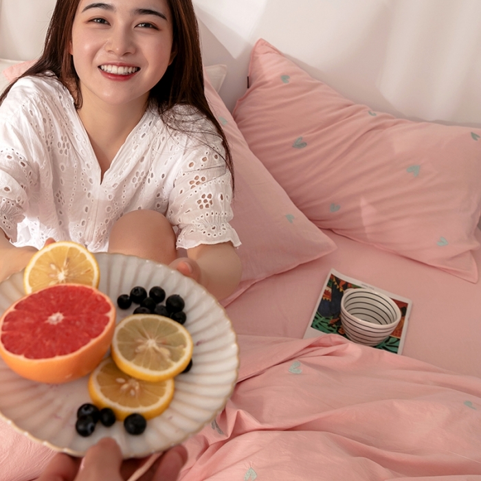 91家纺网 家纺一手货源 找家纺 狠狠爱 2020新款小清新全棉色织水洗棉四件套 小爱心-粉1