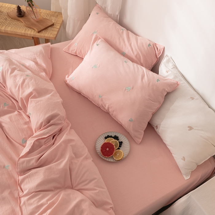 91家纺网 家纺一手货源 找家纺 狠狠爱 2020新款小清新全棉色织水洗棉四件套 小爱心-粉1