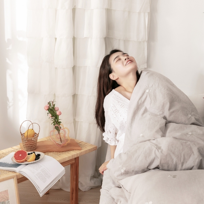 91家纺网 家纺一手货源 找家纺 狠狠爱 2020新款小清新全棉色织水洗棉四件套 小樱桃-灰1