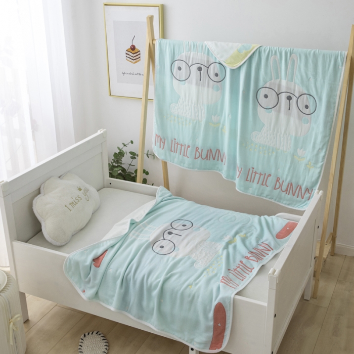 91家纺网 家纺一手货源 找家纺 朴尔 2020新款全棉六层纱布儿童盖被毛巾被 博士兔浅蓝