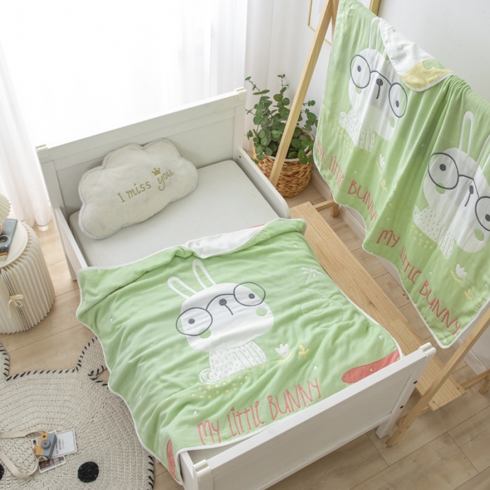 91家纺网 家纺一手货源 找家纺 朴尔 2020新款全棉六层纱布儿童盖被毛巾被 博士兔绿