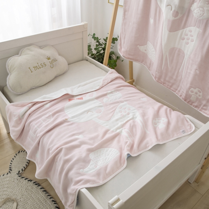 91家纺网 家纺一手货源 找家纺 朴尔 2020新款全棉六层纱布儿童盖被毛巾被 聪明鹿粉