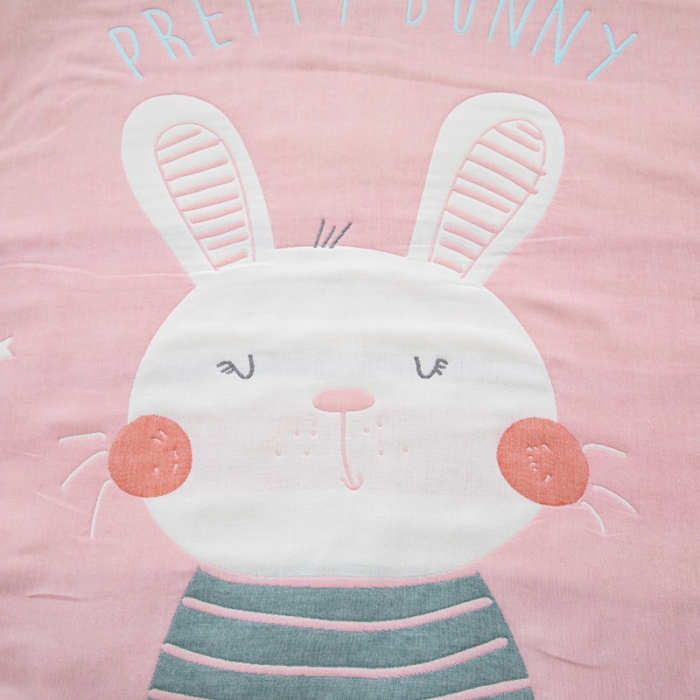 91家纺网 家纺一手货源 找家纺 朴尔 2020新款全棉六层纱布儿童盖被毛巾被 机灵兔粉