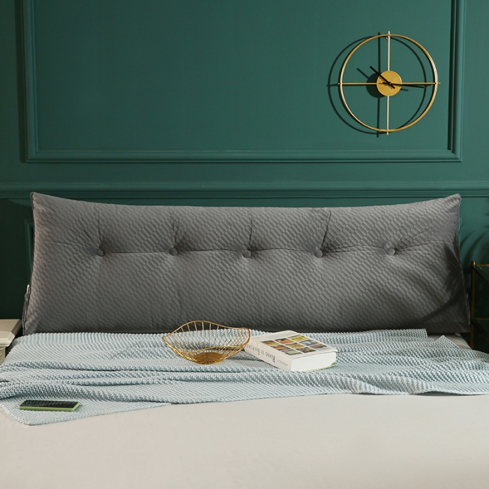 91家纺网 家纺一手货源 找家纺 永光家居 2020新款立体绒长三角靠垫 瓦格灰