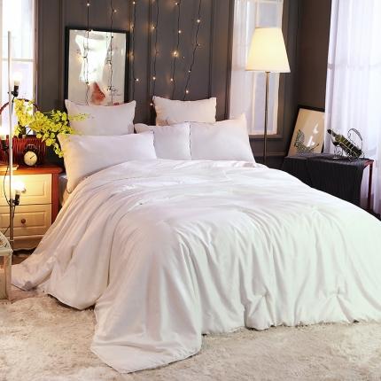 91家纺网 家纺一手货源 找家纺 元元被芯 2020新款全棉60s贡缎大提花蚕丝被 白色