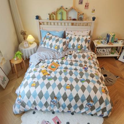 91家纺网 家纺一手货源 找家纺 田野 2020新款13372全棉卡通系列四件套 梦幻漂流瓶