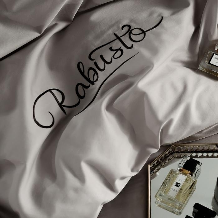 91家纺网 家纺一手货源 找家纺 80支埃及长绒棉时尚绣四件套全棉四件套