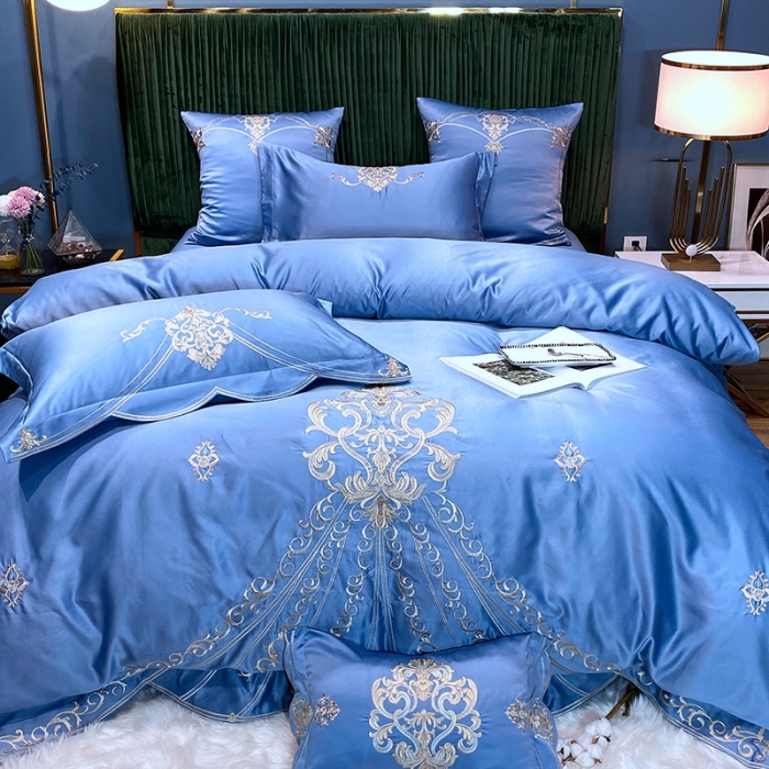 91家纺网 家纺一手货源 找家纺 宅家居60支贡缎真臻品丝B版纯棉刺绣卡瑞娜四件套实拍 卡瑞娜 -宾利蓝