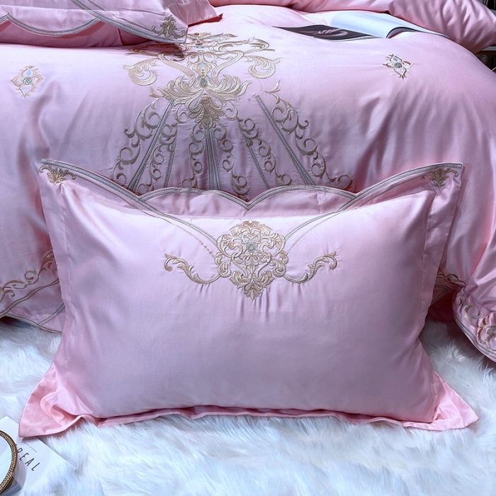 91家纺网 家纺一手货源 找家纺 宅家居60支贡缎真臻品丝B版纯棉刺绣卡瑞娜四件套实拍 卡瑞娜 -花瓣粉