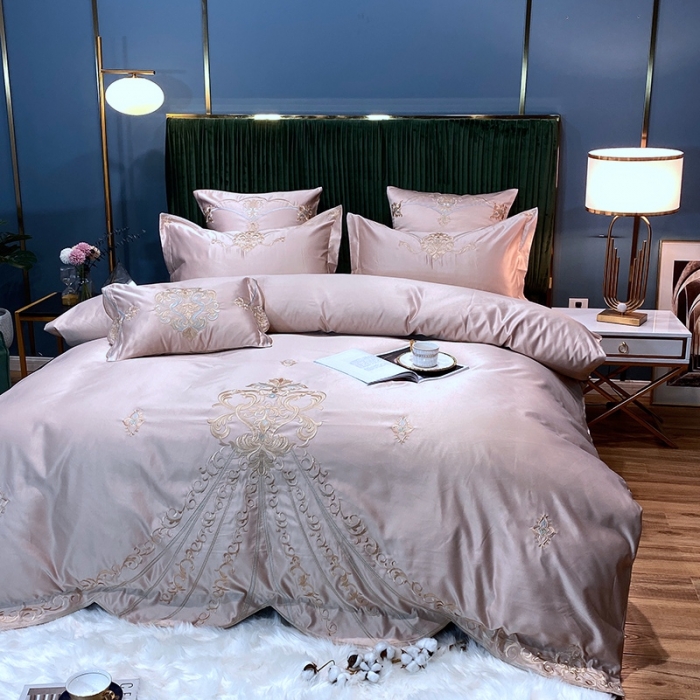 91家纺网 家纺一手货源 找家纺 宅家居60支贡缎真臻品丝B版纯棉刺绣卡瑞娜四件套实拍 卡瑞娜 -香槟金
