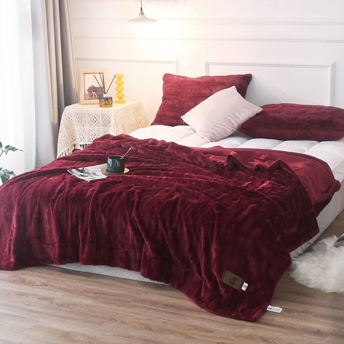 91家纺网 家纺一手货源 找家纺 卡奥纯色刷花貂皮毯子银狐绒毛毯加厚仿皮草休闲盖毯纹理魅力红