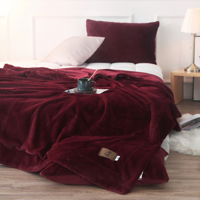 91家纺网 家纺一手货源 找家纺 卡奥2021纯色貂毛毯加厚双层纯面盖毯银狐绒毛毯纯面魅力红