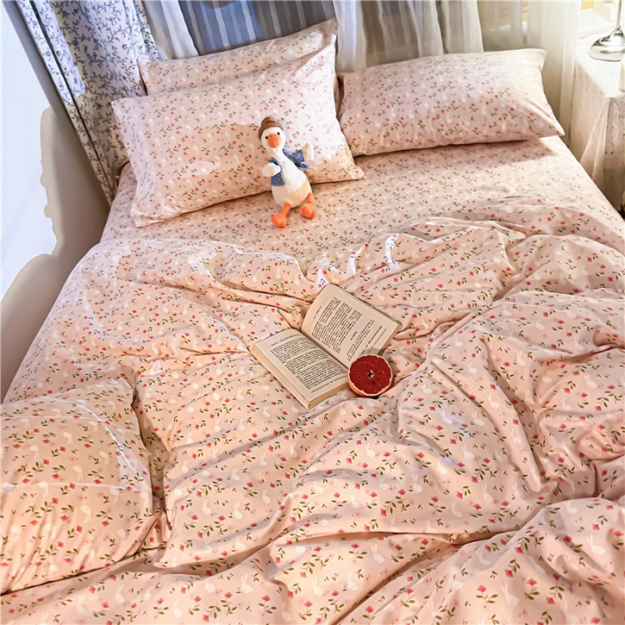 91家纺网 家纺一手货源 找家纺 感遇家纺 2020新款全棉小清新卡通四件套新花色 花间小兔