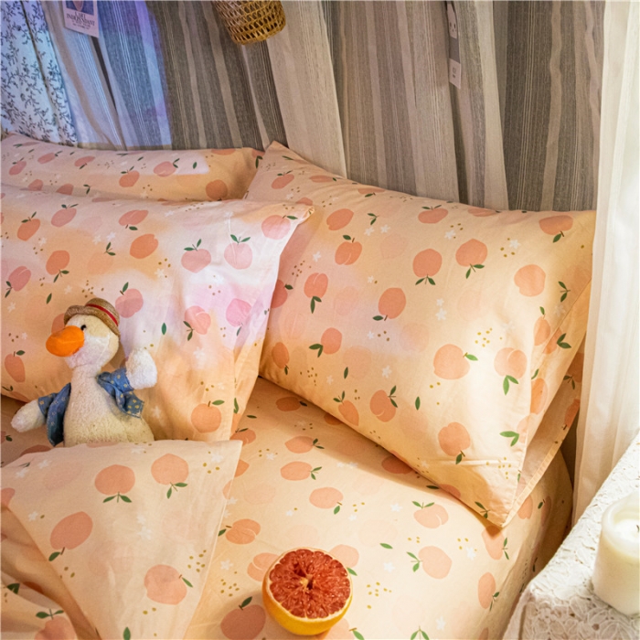 91家纺网 家纺一手货源 找家纺 感遇家纺 2020新款全棉小清新卡通四件套新花色 水嫩蜜桃