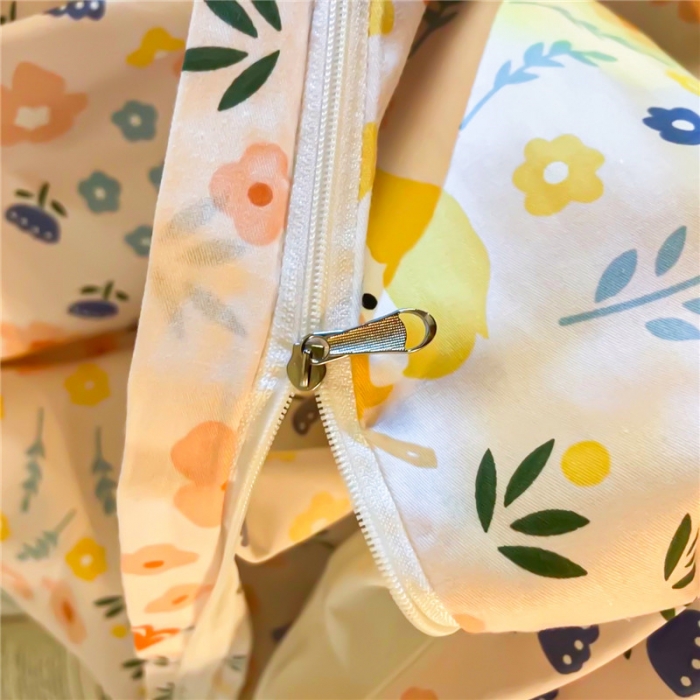 91家纺网 家纺一手货源 找家纺 感遇家纺 2020新款全棉小清新卡通四件套新花色 樱花丛