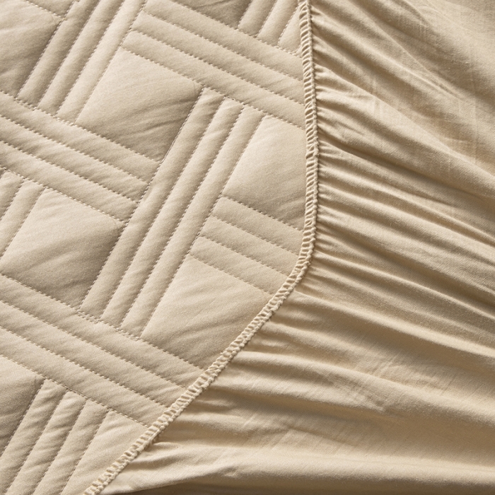 91家纺网 家纺一手货源 找家纺 小米笠 2020新款全棉夹棉床笠 浅驼色