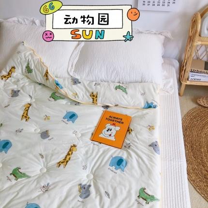 91家纺网 家纺一手货源 找家纺 星期八 2020新款婴儿裸睡级春秋冬被 动物园