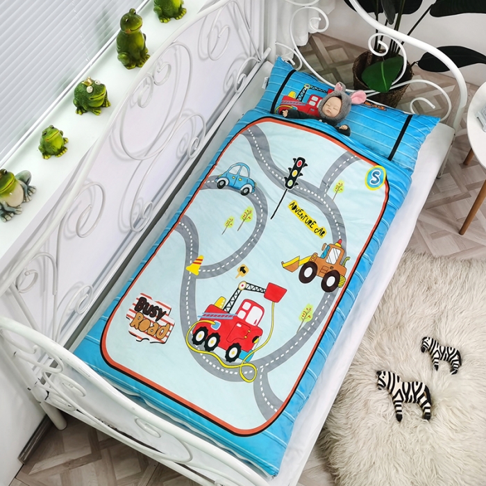 91家纺网 家纺一手货源 找家纺 沁童 2023新款儿童卡通睡袋 繁忙马路