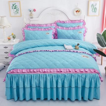 91家纺网 家纺一手货源 找家纺 艾裙海 2025新款床裙款半夹棉四件套 粉拼蓝