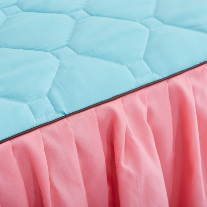 91家纺网 家纺一手货源 找家纺 艾裙海 2025新款床裙款半夹棉四件套 湖蓝拼玉