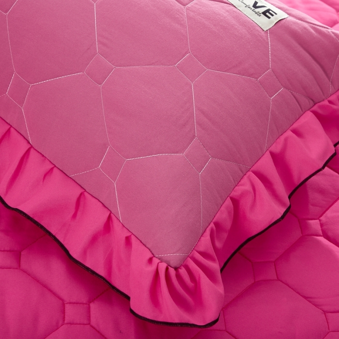 91家纺网 家纺一手货源 找家纺 艾裙海 2025新款床裙款半夹棉四件套 玫拼豆沙