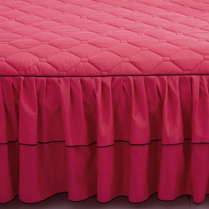 91家纺网 家纺一手货源 找家纺 艾裙海 2025新款床裙款半夹棉四件套 西瓜红