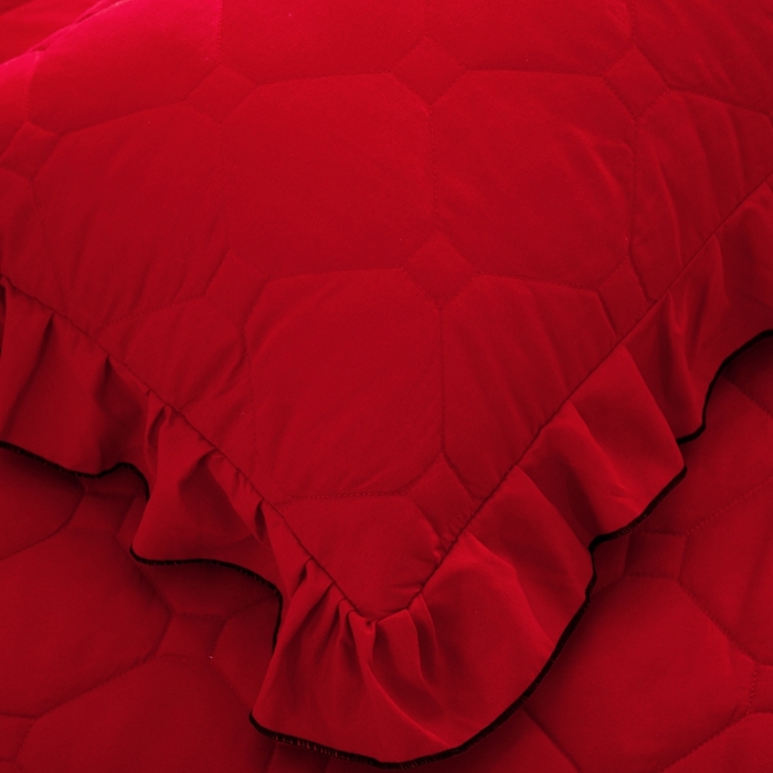 91家纺网 家纺一手货源 找家纺 艾裙海 2025新款床裙款全夹棉四件套 大红