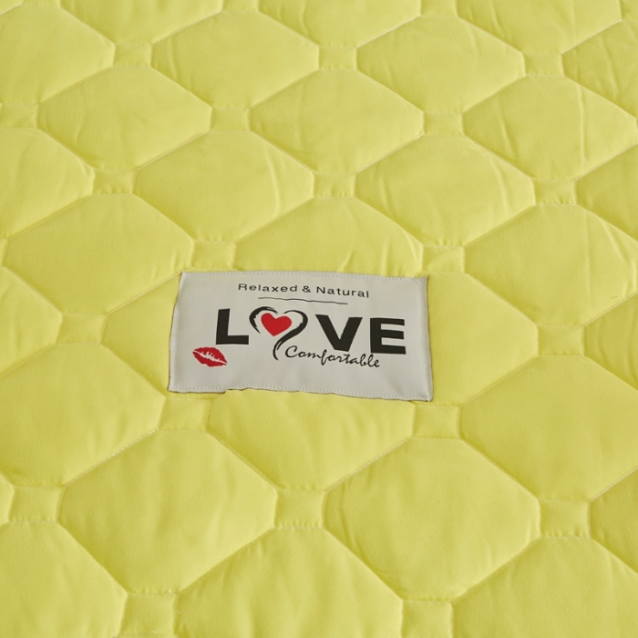 91家纺网 家纺一手货源 找家纺 艾裙海 2025新款床裙款全夹棉四件套 黄拼果绿