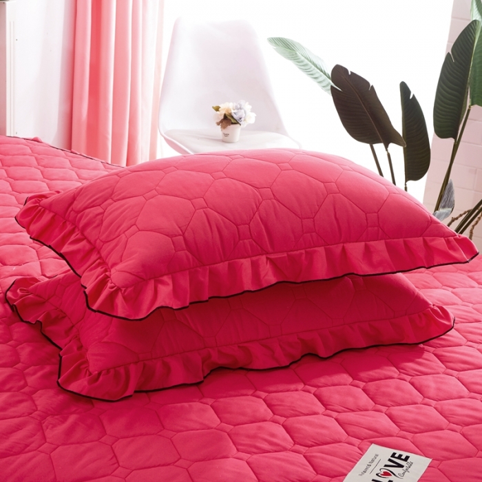 91家纺网 家纺一手货源 找家纺 艾裙海 2025新款床裙款全夹棉四件套 西瓜红