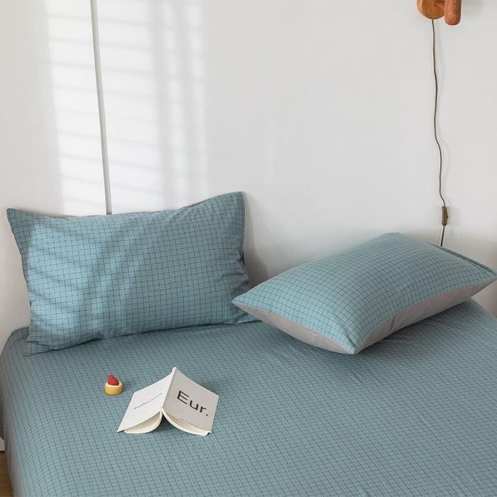 91家纺网 家纺一手货源 找家纺 蓝巢 2020新款全棉色织水洗棉单枕套（48*74 ） 雾蓝小格