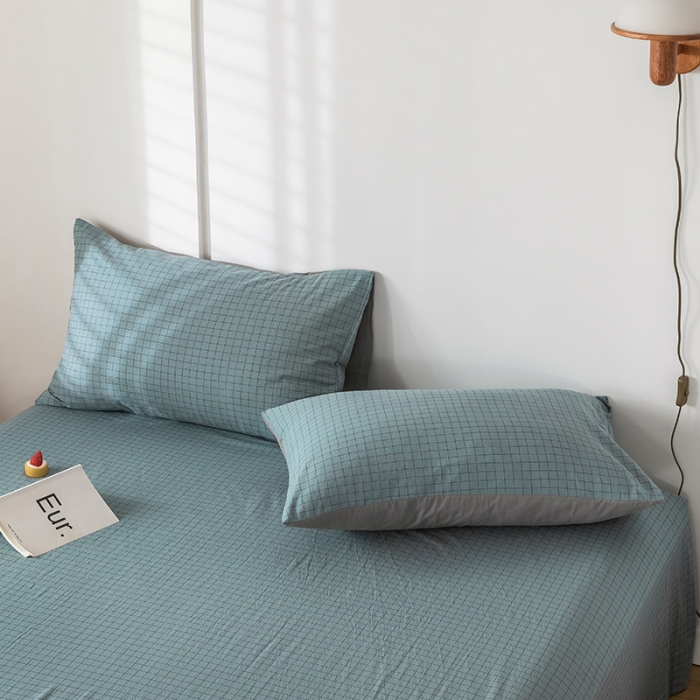 91家纺网 家纺一手货源 找家纺 蓝巢 2020新款全棉色织水洗棉单枕套（48*74 ） 雾蓝小格