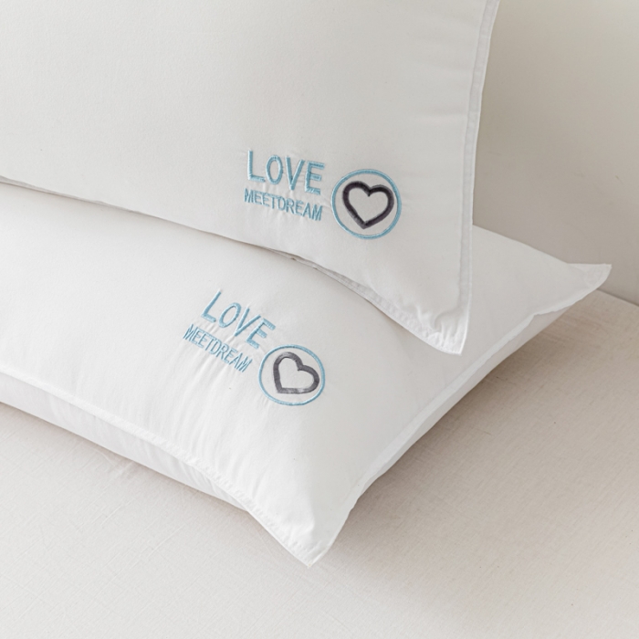 91家纺网 家纺一手货源 找家纺 （总）仁宇枕业 2020新款特价简约款动物绣花枕芯