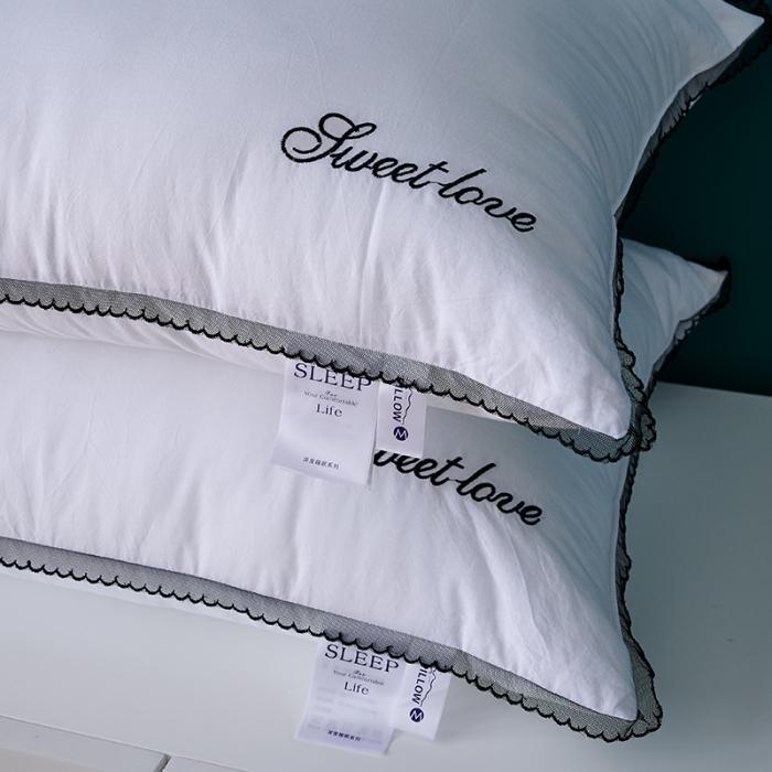 91家纺网 家纺一手货源 找家纺 （总）赛格时代家居   枕芯 简约绣花羽丝绒枕蕾丝边