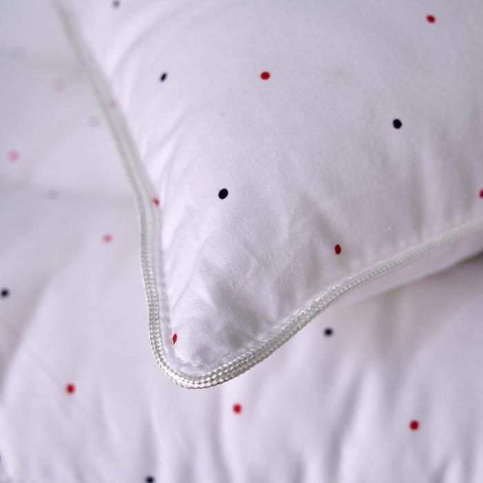 91家纺网 家纺一手货源 找家纺 （总）赛格时代家居   枕芯 全棉羽丝绒定型枕 幸运草