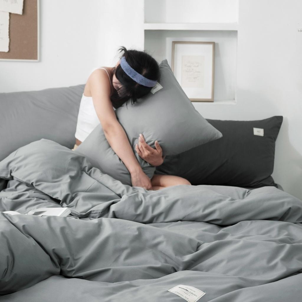 91家纺网 家纺一手货源 找家纺 优宜家 2023新款磨毛双拼四件套 银灰