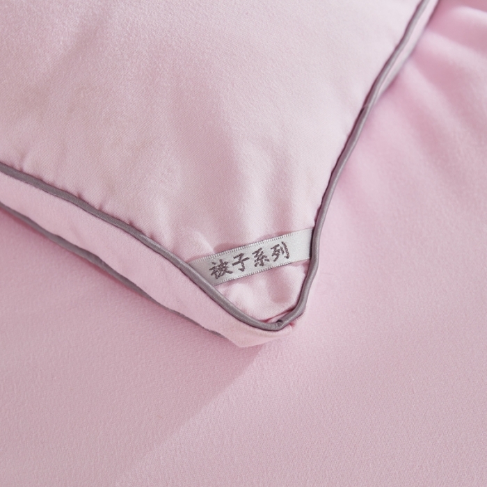 91家纺网 家纺一手货源 找家纺 啊雅家居 2025新款抗菌大豆纤维羽丝绒被冬被 粉色