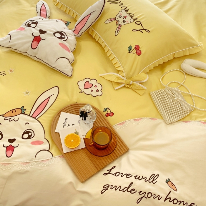 91家纺网 家纺一手货源 找家纺 馨蕊家居 2021新款60s双股埃及长绒棉四件套 玥宝兔黄