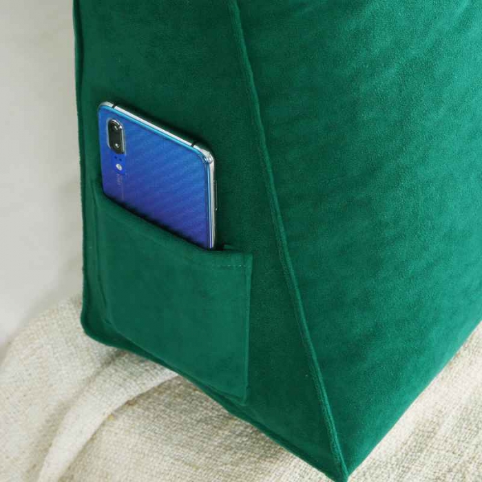 91家纺网 家纺一手货源 找家纺 厂家直销2020新款三角亲肤绒面料床头靠垫靠背床上靠枕榻榻米