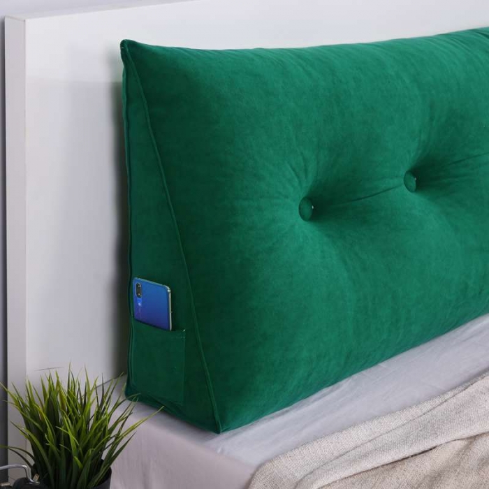 91家纺网 家纺一手货源 找家纺 厂家直销2020新款三角亲肤绒面料床头靠垫靠背床上靠枕榻榻米