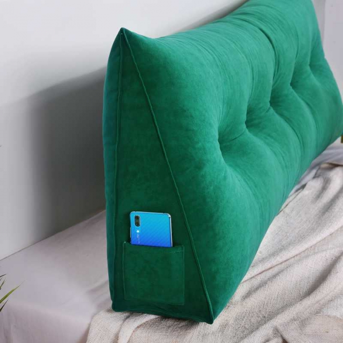 91家纺网 家纺一手货源 找家纺 厂家直销2020新款三角亲肤绒面料床头靠垫靠背床上靠枕榻榻米