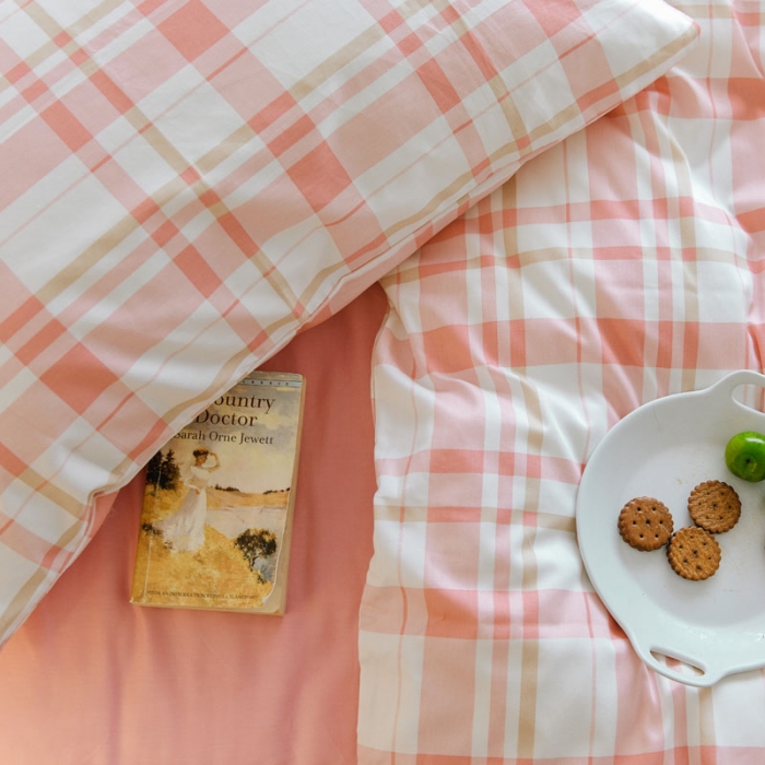 91家纺网 家纺一手货源 找家纺 梦家居 2020新款全棉复古格系列四件套 复古粉格