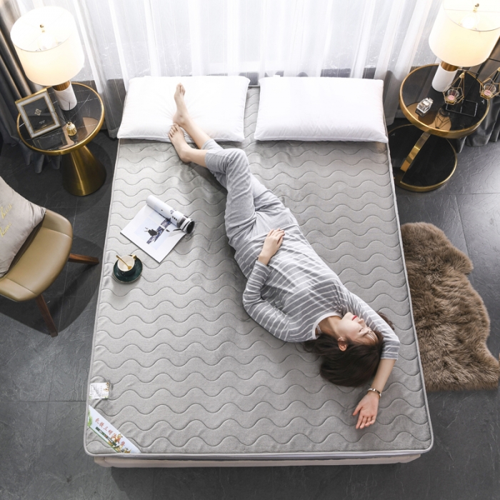 91家纺网 家纺一手货源 找家纺 欣罗兰2022新款床垫 法莱绒波浪-灰