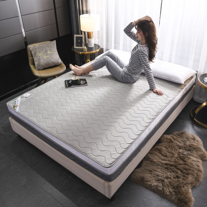 91家纺网 家纺一手货源 找家纺 欣罗兰2022新款床垫 法莱绒波浪-灰