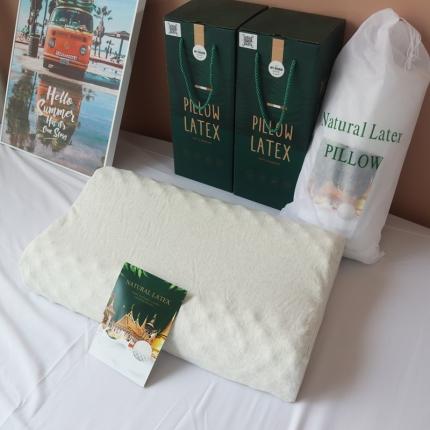 91家纺网 家纺一手货源 找家纺 伟邦枕芯 2020新款泰国进口带钢印彩棉狼牙乳胶枕